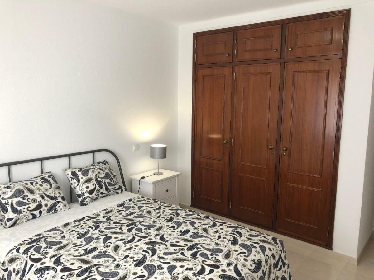Olinda'S 2 Bedroom Apartment Лагос Екстериор снимка